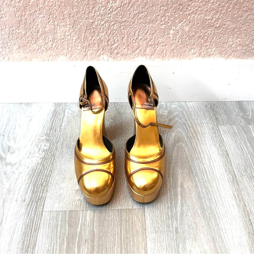 Jeffrey Campbell Gold Platform Heels - Picture 7 of 9